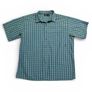 Patagonia Men's Short-Sleeved Puckerware Shirt size Large blue